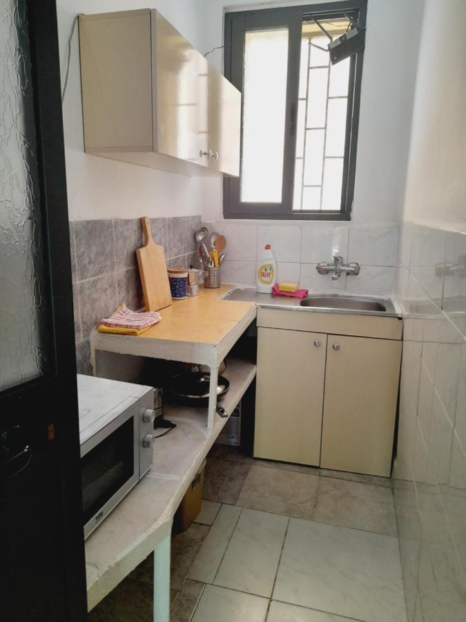 Vila Aliaj Luxury Apartment With 2 Rooms With Private Wonderful Terrace Durrës Extérieur photo