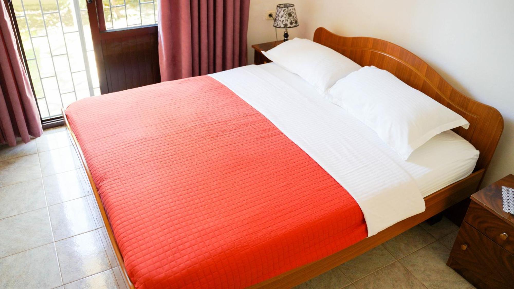 Vila Aliaj Luxury Apartment With 2 Rooms With Private Wonderful Terrace Durrës Extérieur photo